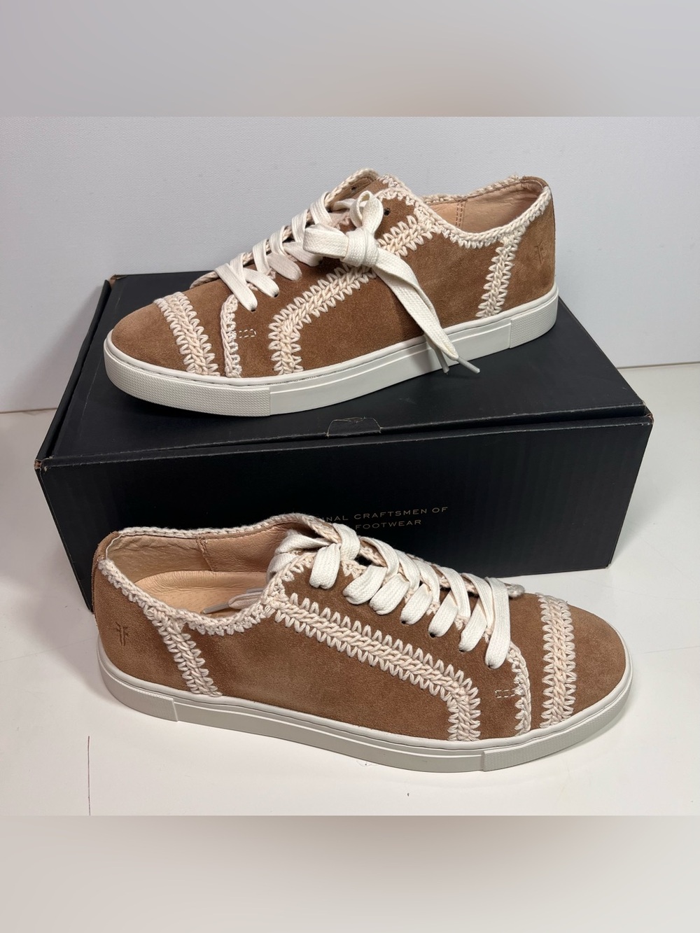 Frye Ivy Crochet Low Lace Up Leather Sneakers Size: 8 - Picture 4 of 7